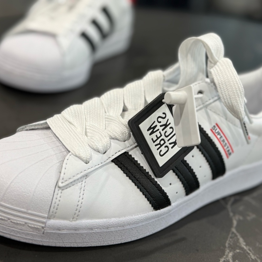 Adidas Superstar 50th Anniversary Run DMC ORIGINALS DS - New (size 9.5 US) - Picture 6 of 8